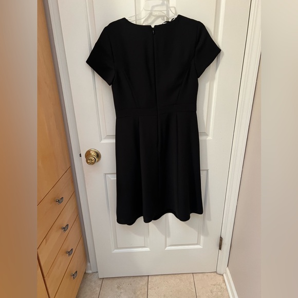 Talbots Easy Travel Fit & Flare Black Dress Size 8 NWT - Picture 5 of 9